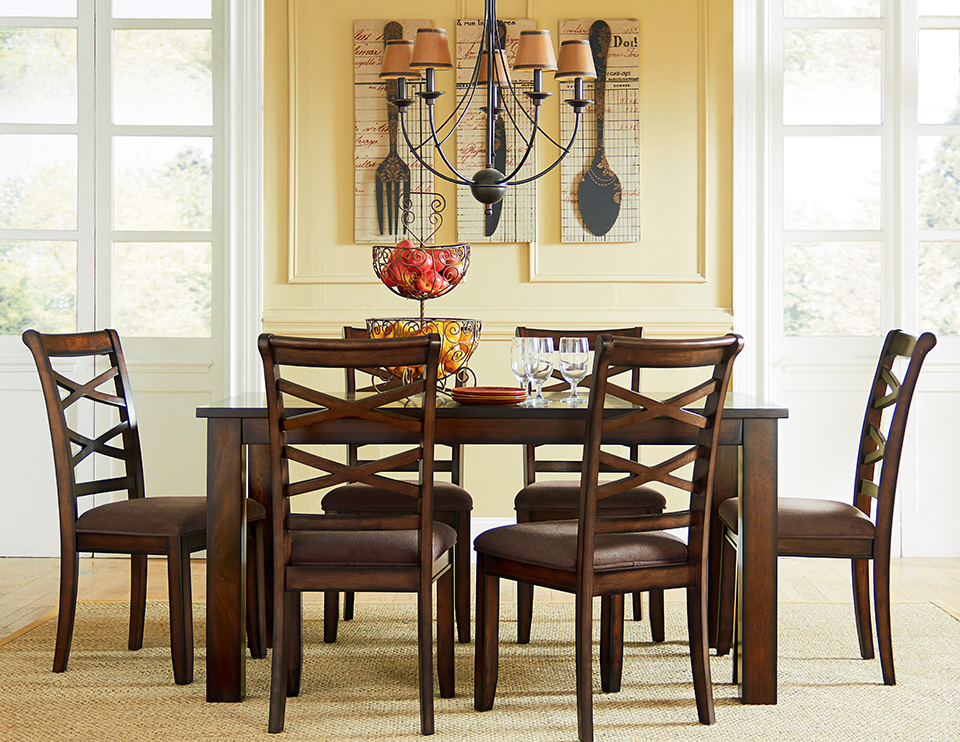 Pedestal Table