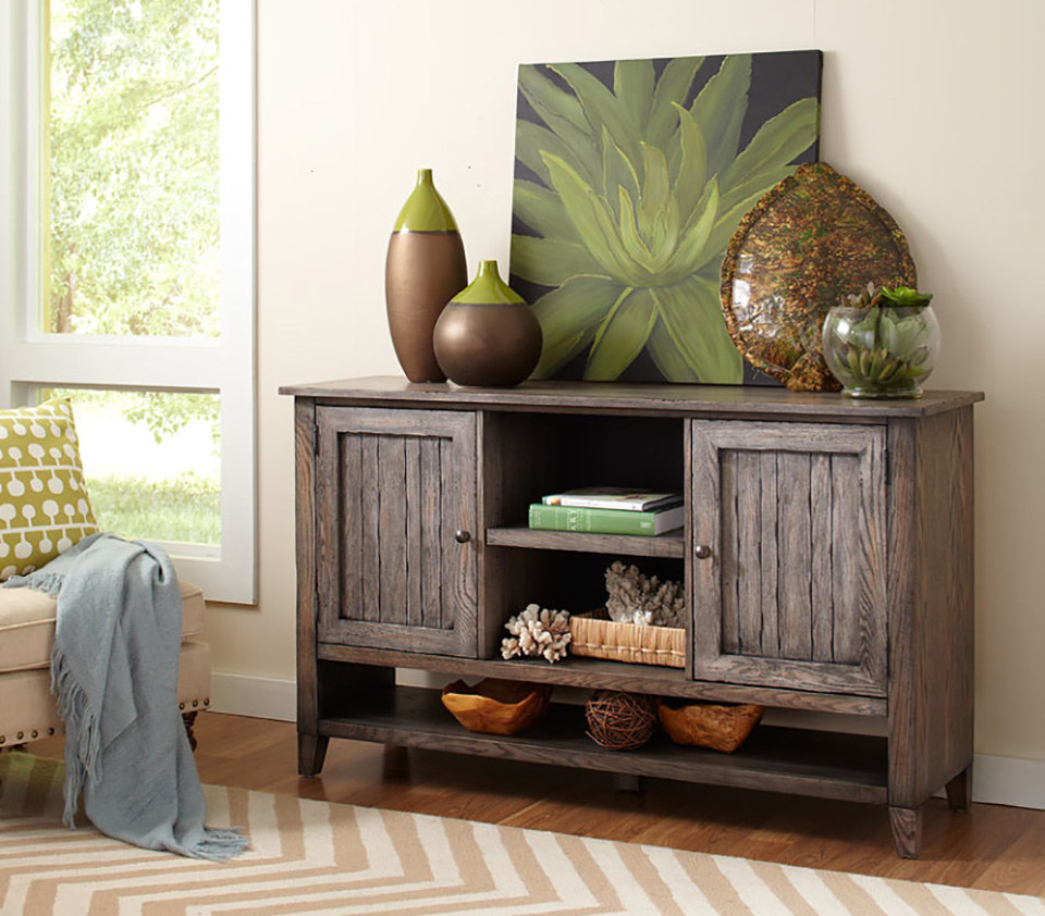 Harmon TV console