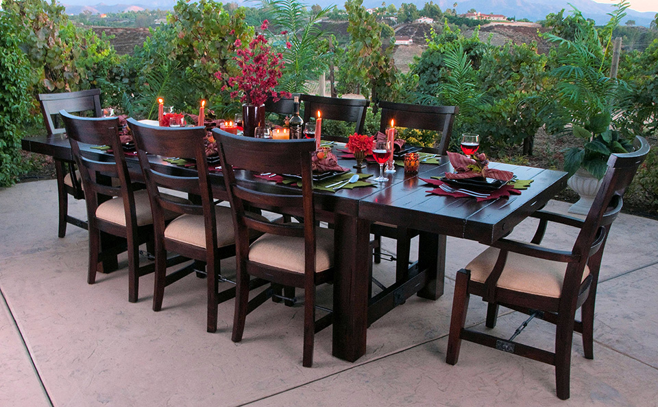 Vineyard Dining Collection